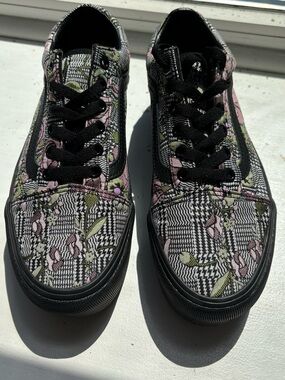 Vans Platform Sneakers Black Plaid with Pink and Green Floral